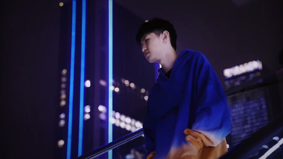 EDG官方为Jiejie庆生：愿你具潇洒襟怀，满抱皆春风和气