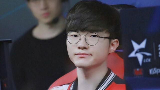 NAVI 击败 Apeks ，Liquid 战胜 BBL Esports 在 VCT 2025： EMEA 第一阶段