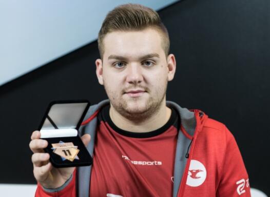 MongolZ 和 pain 在 PGL 布加勒斯特 2025 面临淘汰边缘